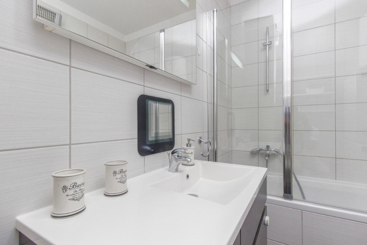 Apartment Sea View Шибеник Экстерьер фото