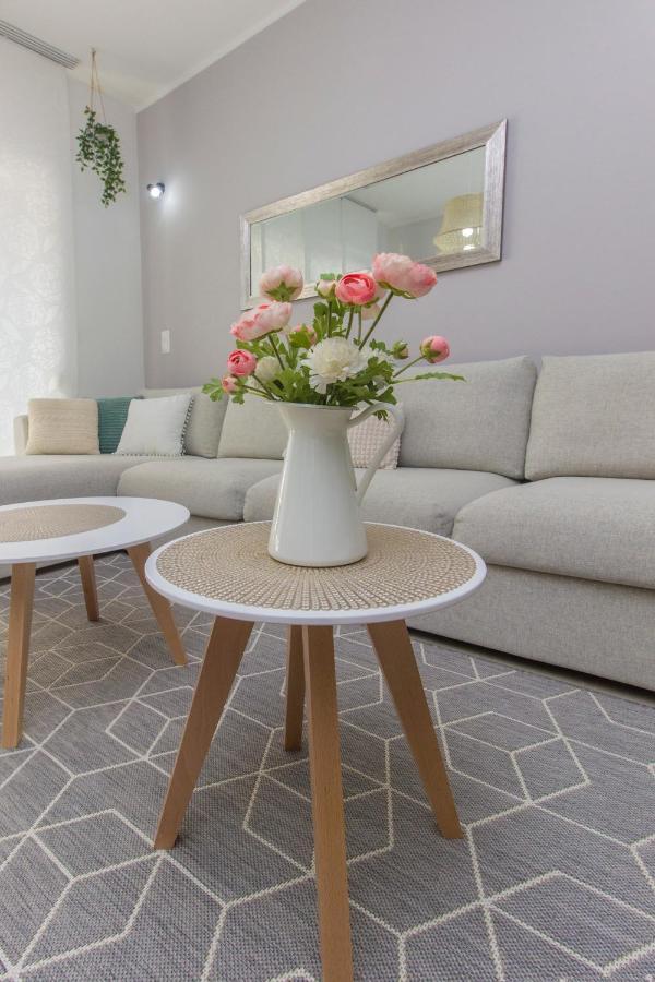 Apartment Sea View Шибеник Экстерьер фото